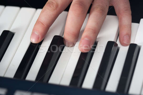 фортепиано играет пальцы музыку стороны Сток-фото © ajfilgud