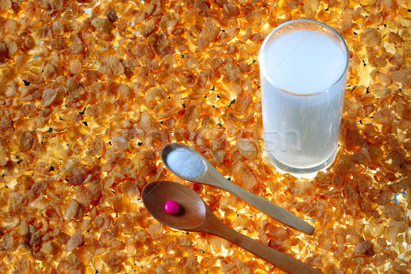 Ernährung Essen Drogen Tablet Glas Milch Stock foto © ajfilgud