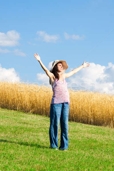 été soleil enceintes femmes mains [[stock_photo]] © ajfilgud