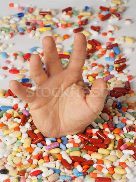 Drugsverslaving hand omhoog man medische apotheek Stockfoto © ajt