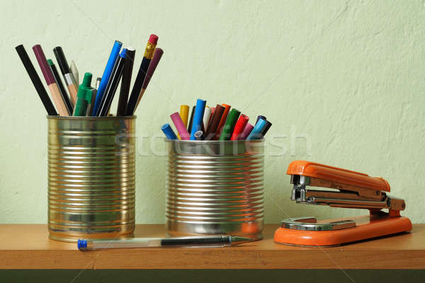 écrit étain peuvent crayons stylos [[stock_photo]] © ajt