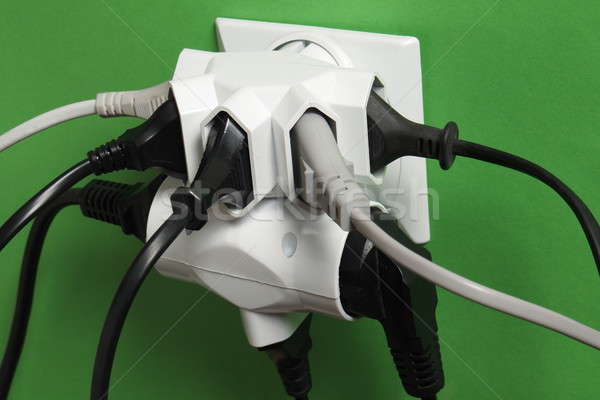 Múltiple eléctrica pared cable cables cables Foto stock © ajt