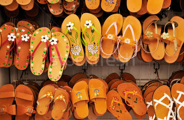 Rack sandalen ontwerp geschenk store Stockfoto © akarelias
