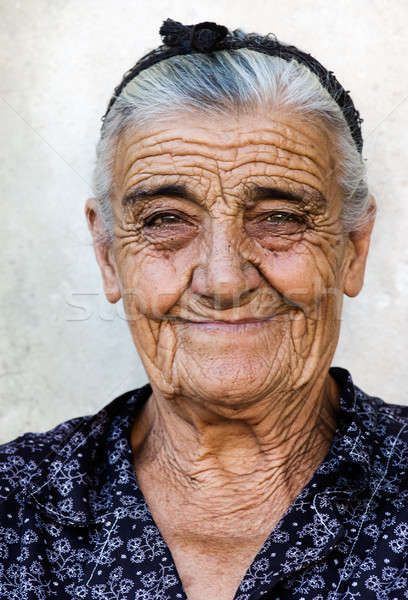 Gelukkig oude dame afbeelding dorp Griekenland vrouw Stockfoto © akarelias