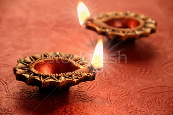 [[stock_photo]]: Deux · belle · diwali · feu · flamme · culture
