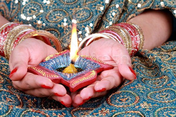 Diwali uroczystości kobiet strony kultu płomień Zdjęcia stock © Akhilesh