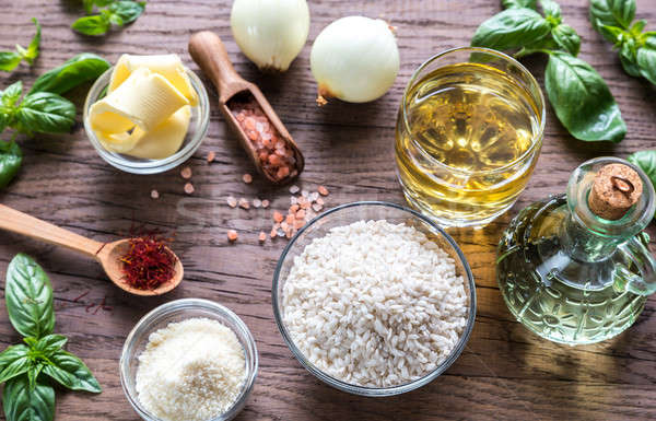 Foto stock: Risotto · ingredientes · vinho · vidro · tabela · verde