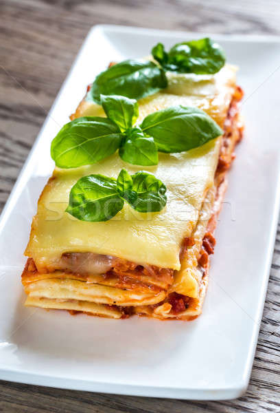Clasic lasagna alimente frunze sticlă Imagine de stoc © Alex9500