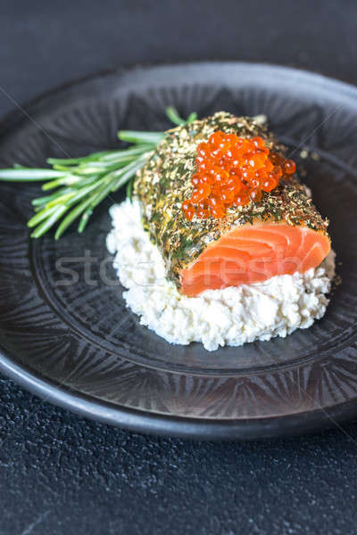 Salmão de molho vermelho caviar comida Foto stock © Alex9500