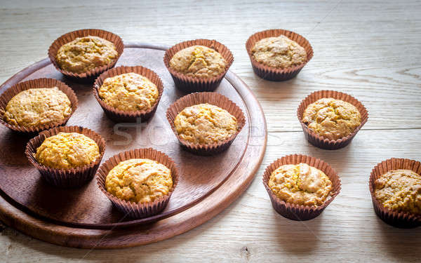 Sütőtök muffinok mazsola narancs asztal kenyér Stock fotó © Alex9500