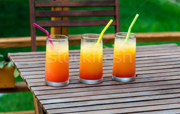 Stock foto: Drei · Tequila · sunrise · Cocktails · Glas · Hintergrund