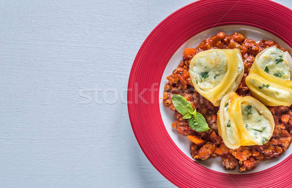 Nadziewany sos bolognese żywności przestrzeni makaronu tablicy Zdjęcia stock © Alex9500