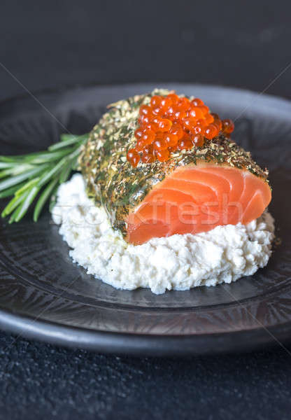 Salmão de molho vermelho caviar comida Foto stock © Alex9500