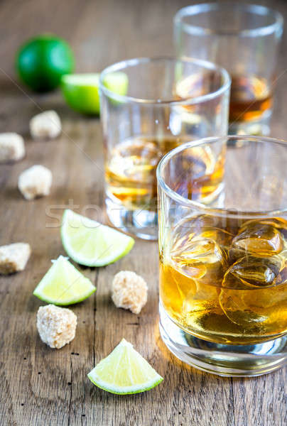 Glas rum houten partij ijs bar Stockfoto © Alex9500