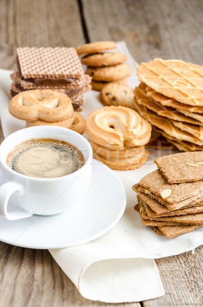 Boter amandel cookies tabel geschenk beker Stockfoto © Alex9500