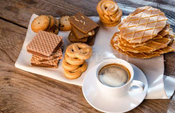 Foto stock: Mantequilla · almendra · cookies · mesa · regalo · taza