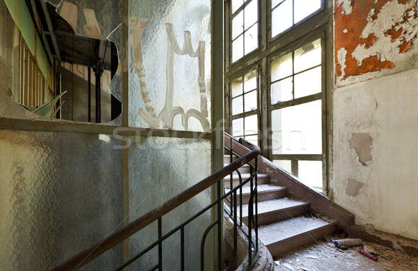 Abandonné maison architecture bâtiment cage d'escalier travaux [[stock_photo]] © alexandre_zveiger