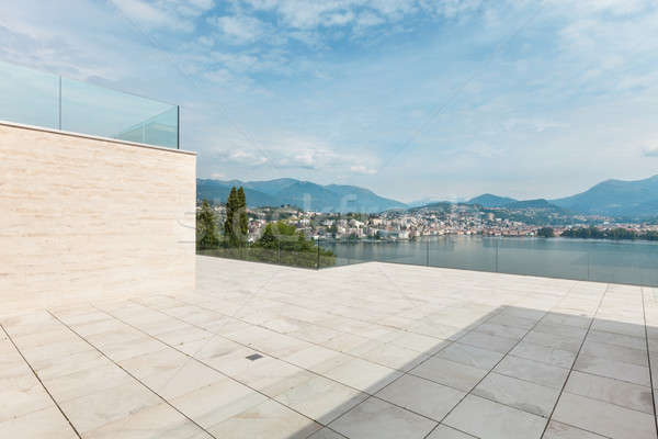 Penthouse terraço belo moderno lago ver Foto stock © alexandre_zveiger