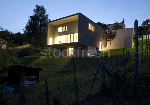 Esterno stile moderno villa moderno casa natura Foto d'archivio © alexandre_zveiger