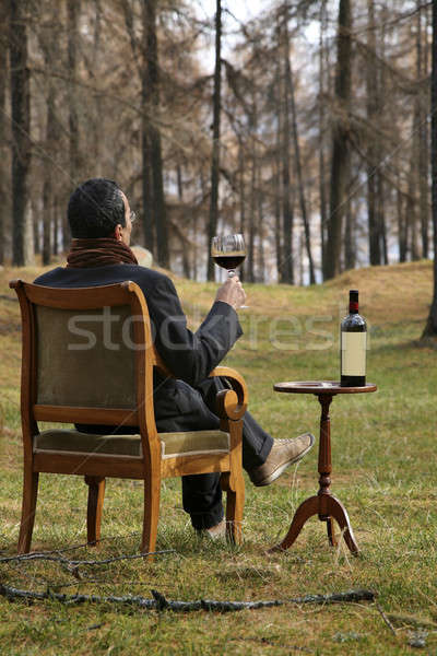 Tuhaf zarif uzman adam içecekler Stok fotoğraf © alexandre_zveiger