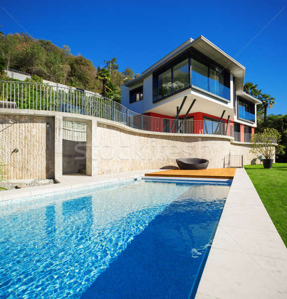 Nuevos arquitectura hermosa moderna casa aire libre Foto stock © alexandre_zveiger