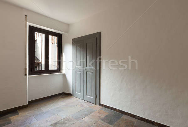 Foto stock: Interior · rústico · casa · quarto · janela · pedra