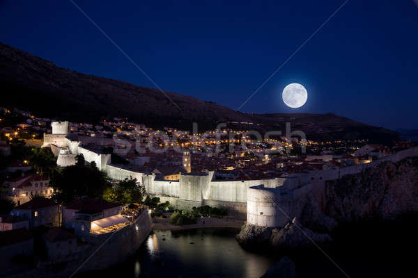 Dubrovnik Vollmond Aufgang alten Stadt Landschaft Stock foto © alexeys