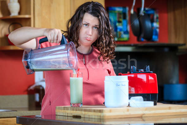 Diétázás boldogtalan nő diéta shake étel Stock fotó © alexeys