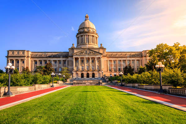 Kentucky edificio ciudad verde césped hermosa Foto stock © alexeys
