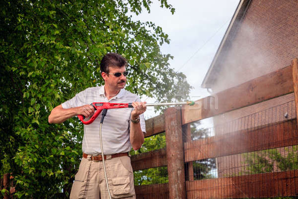 çit güç yıkama adam temizlik ahşap Stok fotoğraf © alexeys