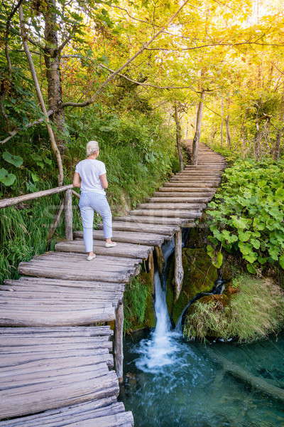 Parc femme randonnée sentier Croatie eau [[stock_photo]] © alexeys