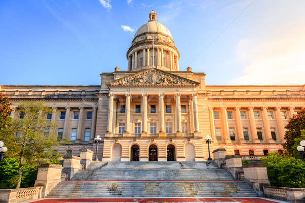 Kentucky Capitol Stock photo © alexeys