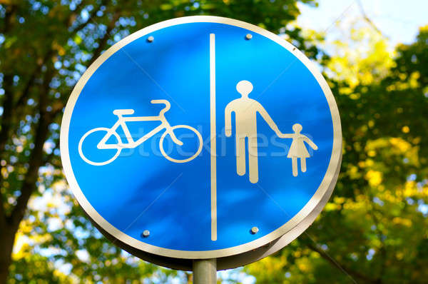 Stockfoto: Verkeersbord · fietsen · weg · teken · fiets