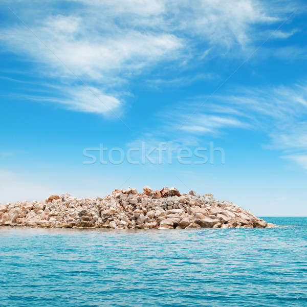 Stok fotoğraf: Masmavi · deniz · ada · gökyüzü · su · manzara