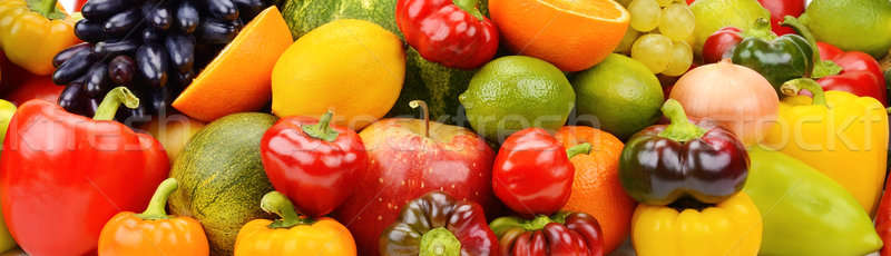 Luminos fructe legume alimente fundal portocaliu Imagine de stoc © alinamd