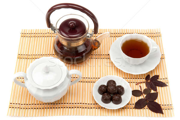 Cup tè dolci piattino foglia tavola Foto d'archivio © alinamd