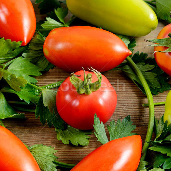 [[stock_photo]]: Tomates · céleri · bois · aliments · sains · feuille · fond