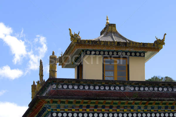 Telhado budista templo blue sky nuvens céu Foto stock © All32