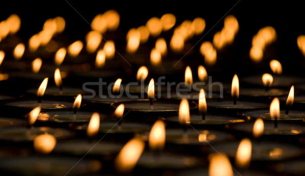Brûlant bougies peuvent utilisé fond église [[stock_photo]] © All32