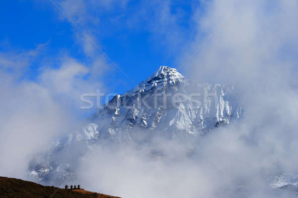 Hoog sneeuw bergen wolken hemel boom Stockfoto © All32