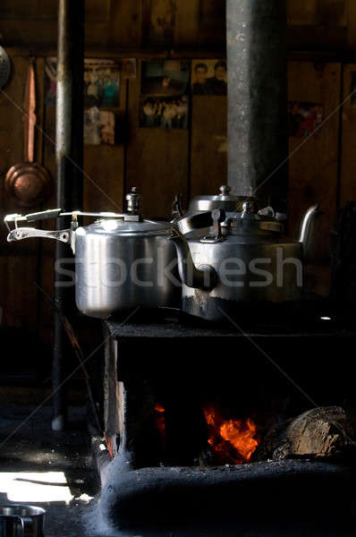 [[stock_photo]]: Théière · pan · maison · cuisine · noir · acier