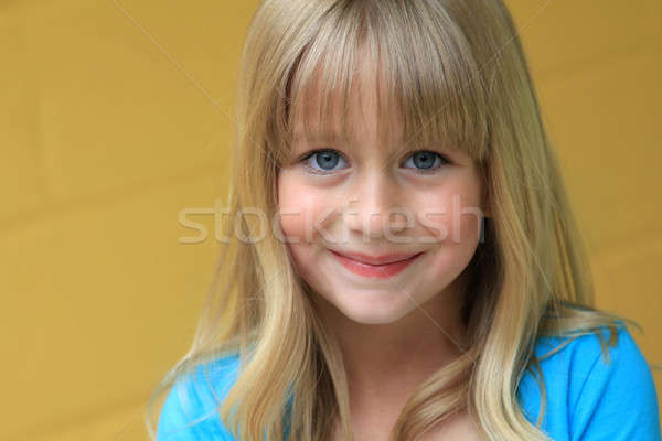 Bella bambino sorridere blu giallo Foto d'archivio © allihays