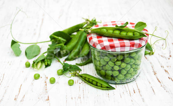 Foto stock: Jar · frescos · chícharos · edad · alimentos