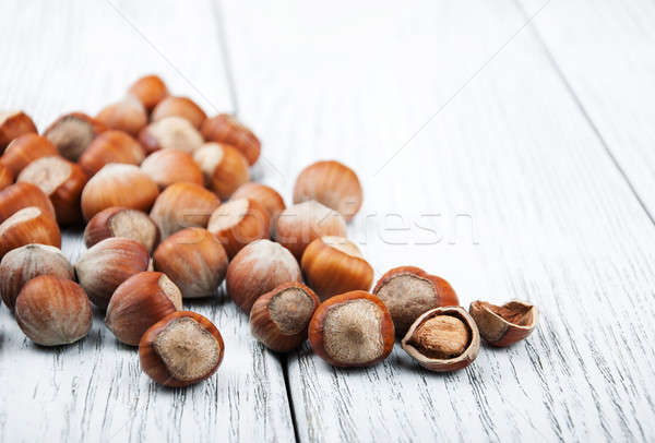 Hazelnoten houten tafel oude natuur gezondheid Stockfoto © almaje