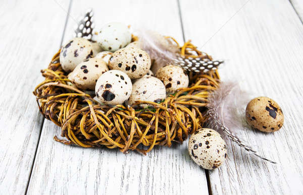 Eier Nest alten Holztisch Ostern Gesundheit Stock foto © almaje