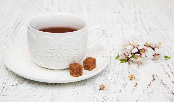 Stock fotó: Csésze · tea · tavasz · virág · sárgabarack · fából · készült