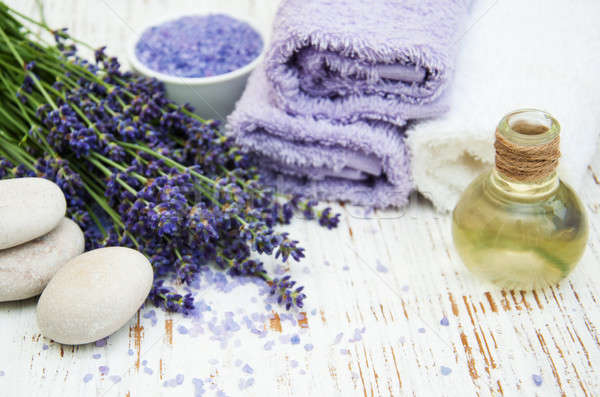 Spa productos lavanda flores edad Foto stock © almaje