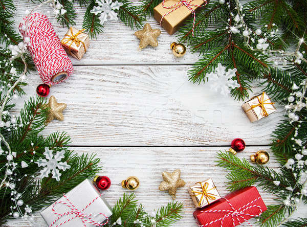 Noel tatil ağaç dekorasyon ahşap masa çerçeve Stok fotoğraf © almaje