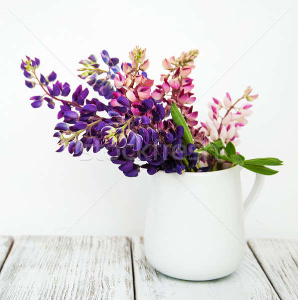Váza csendélet rózsaszín lila természet levél Stock fotó © almaje