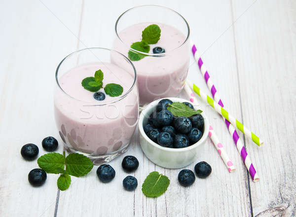 眼鏡 藍莓 酸奶 表 新鮮 漿果 商業照片 © almaje